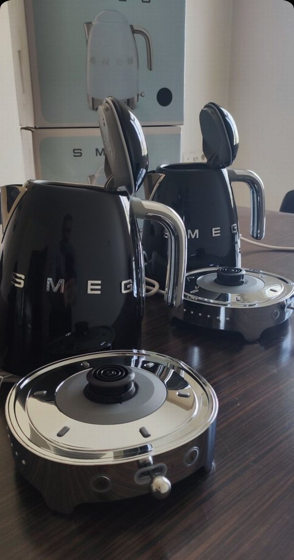 Smeg Su Isıtıcı siyah renk 1.7 litrelik - Görsel 3