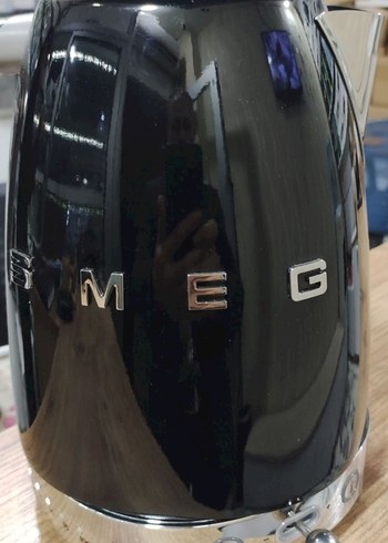 Siyah Smeg Su Isıtıcısı 1.7 litrelik - Görsel 15