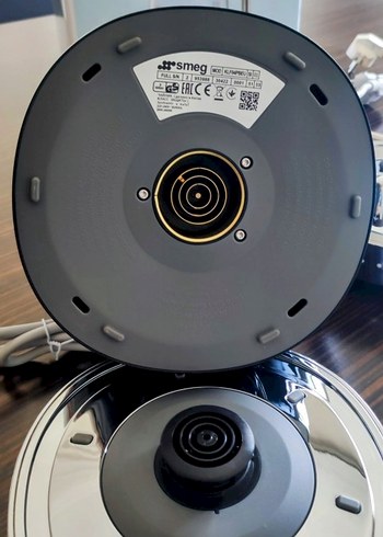 Siyah Smeg Su Isıtıcısı 1.7 litrelik - Görsel 6