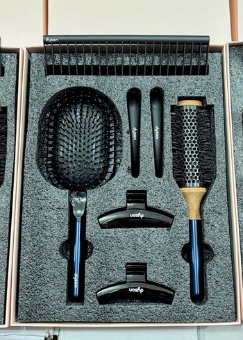 Dyson Saç Şekillendirici Seti - Görsel 4