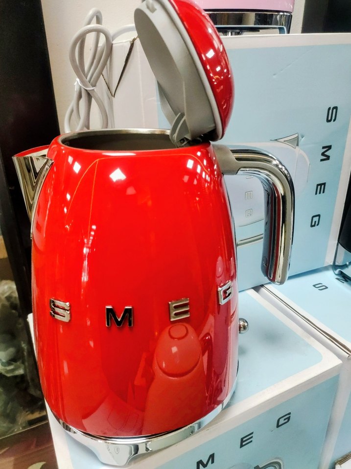 SMEG KETIL KIRMIZI RENK 1.7 LİTRELİK STANDART SU ISITICISI - Görsel 3