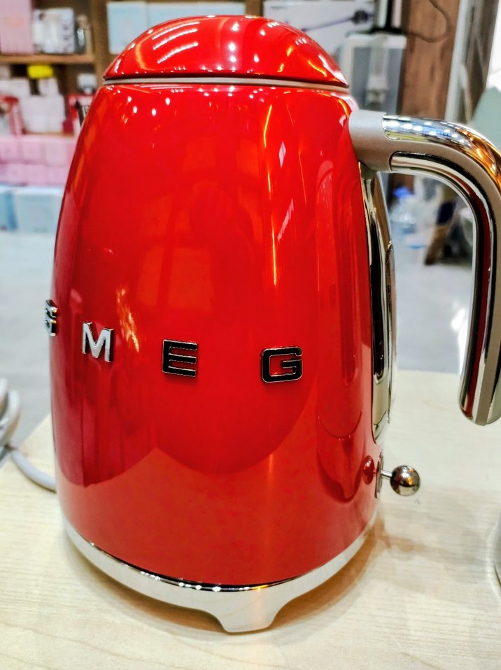 SMEG KETIL KIRMIZI RENK 1.7 LİTRELİK STANDART SU ISITICISI - Görsel 5