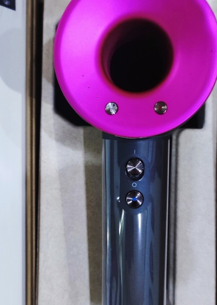 DYSON FUŞYA SUPERSONİC FÖN MAKİNESİ 4 BAŞLIKLI - Görsel 2