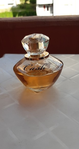 cash parfüm 