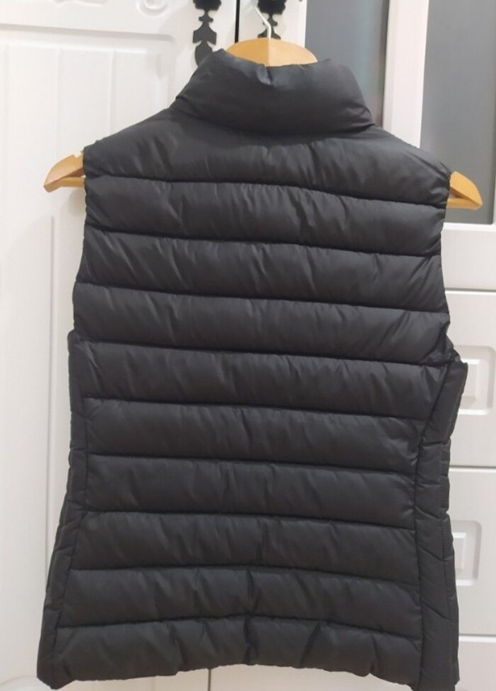 Siyah Fermuarlı Şişme Yelek - Görsel 2