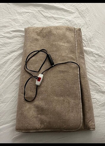 Araç elektrikli battaniye 