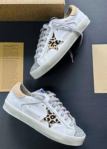 Golden Goose Deluxe Golden goose deluxe