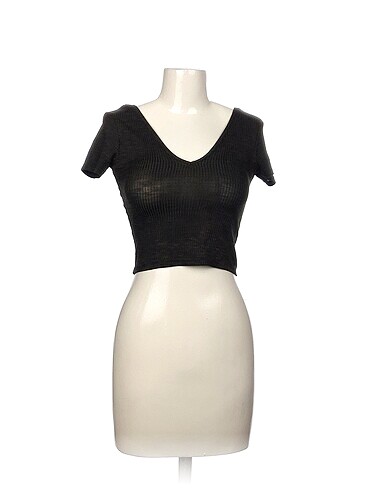 Diğer T-shirt %70 İndirimli.