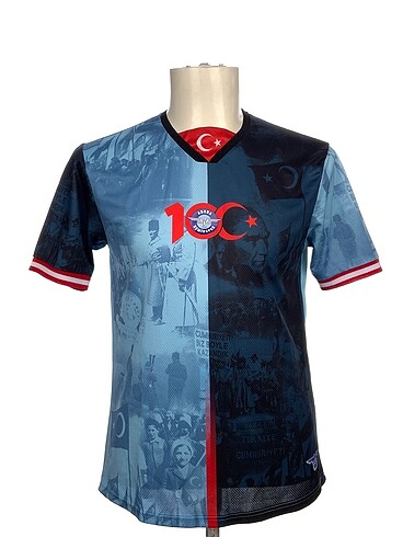 Vintage Love T-shirt %70 İndirimli.