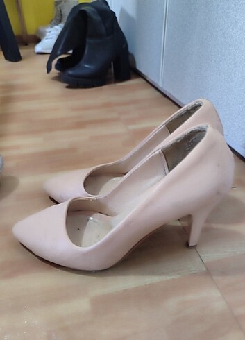 Diğer Stiletto ayakkabı