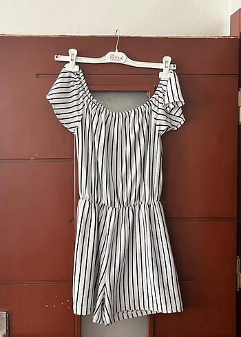 Çizgili Beyaz Mini Kadın Tulum