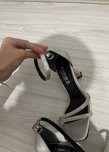Diğer Gri taşlı İnce Topuklu Kadın Ayakkabı