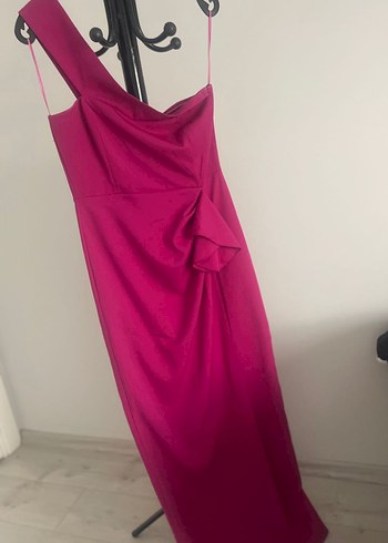 Trendyol & Milla Pembe Drapeli Uzun Abiye Elbise