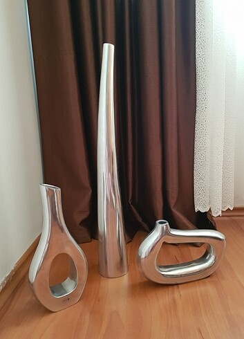 2 gümüş vazo