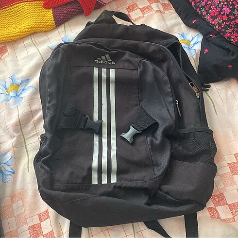 adidas sırt çantası