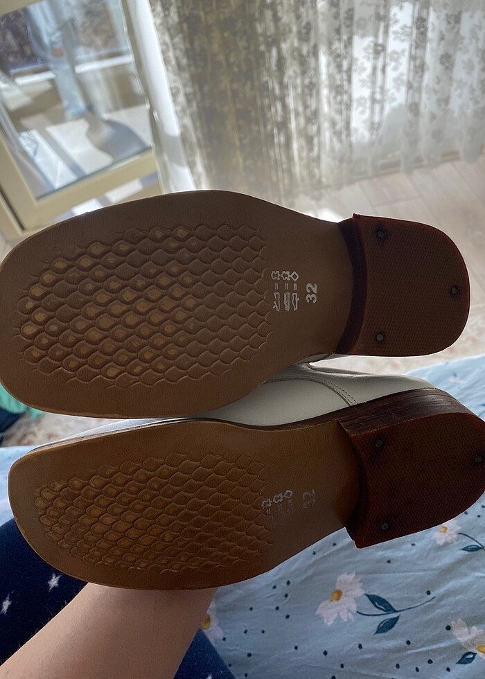 Beyaz sünnet ayakkabısı - Görsel 3