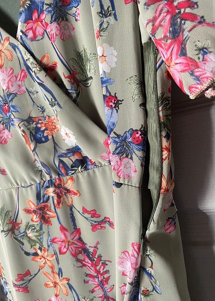 Yazlık cıvıl cıvıl elbise S/M beden uyumlu - Görsel 3