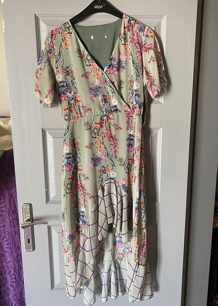 Yazlık cıvıl cıvıl elbise S/M beden uyumlu - Görsel 5