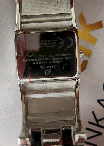 Klasik Zarafet Kadın Beyaz Gri Saat - Görsel 3