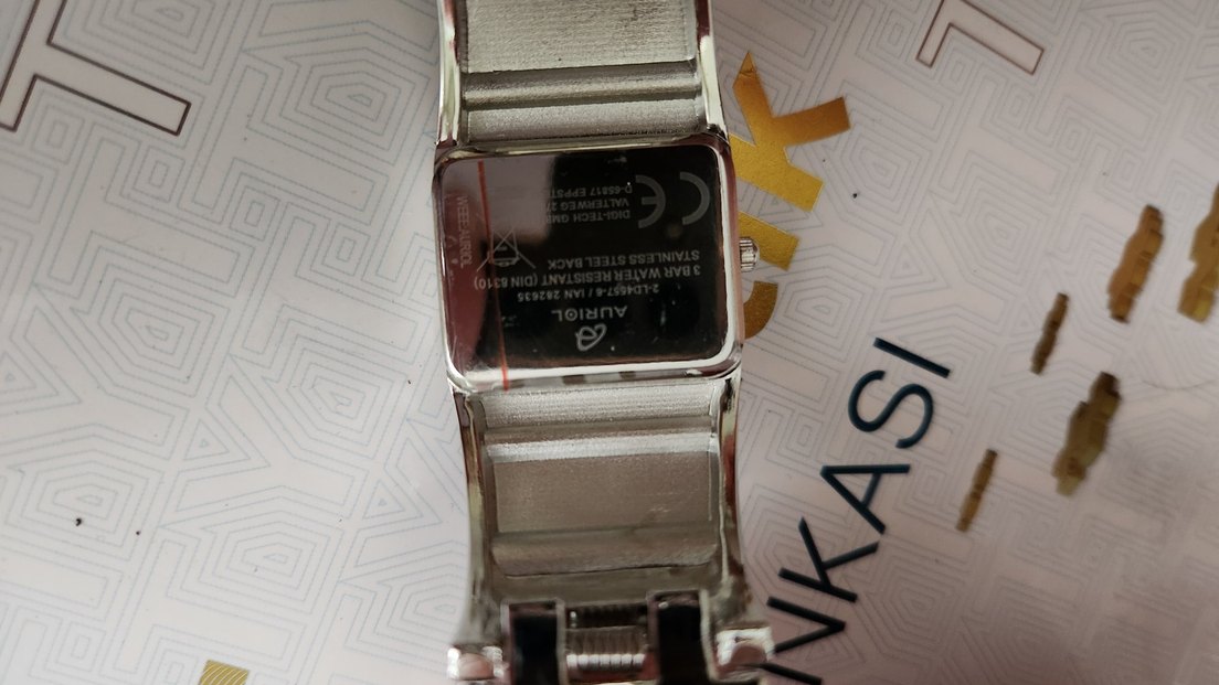 Klasik Zarafet Kadın Beyaz Gri Saat - Görsel 3