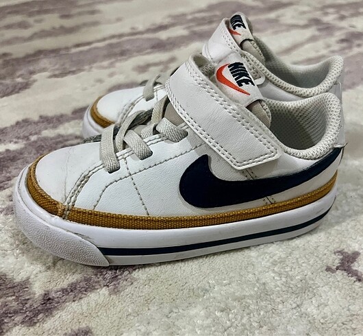 Nike Nike spor ayakkabı 23.5 numara