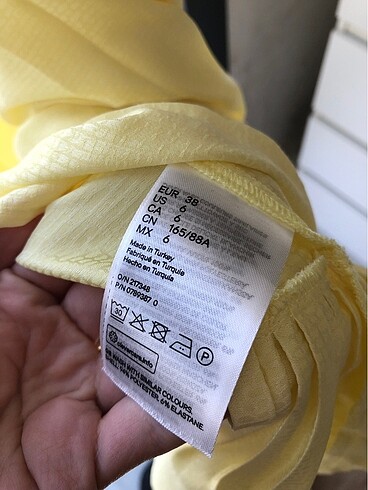 m Beden sarı Renk H&M Elbise