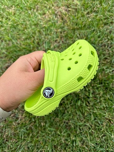 23 Beden yeşil Renk Crocs bebek terliği