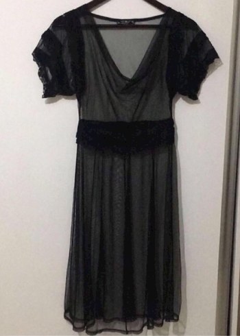 Siyah Kısa Kollu, Çift katlı tül elbise - Görsel 3