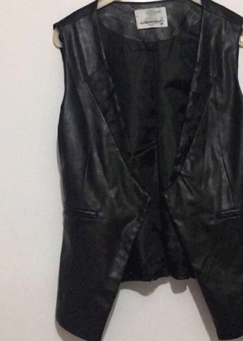 Lefon Siyah Deri Kolsuz V Yaka Kemerli Yelek - Görsel 2