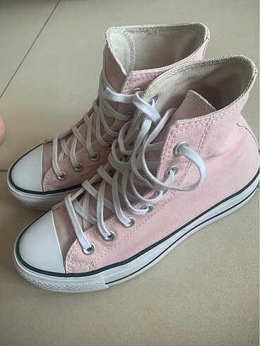 37 Beden pembe Renk Converse
