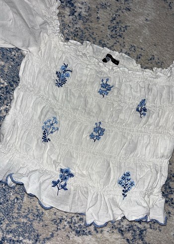 36 Beden beyaz Renk Nakışlı, Fırfırlı Keten Bluz