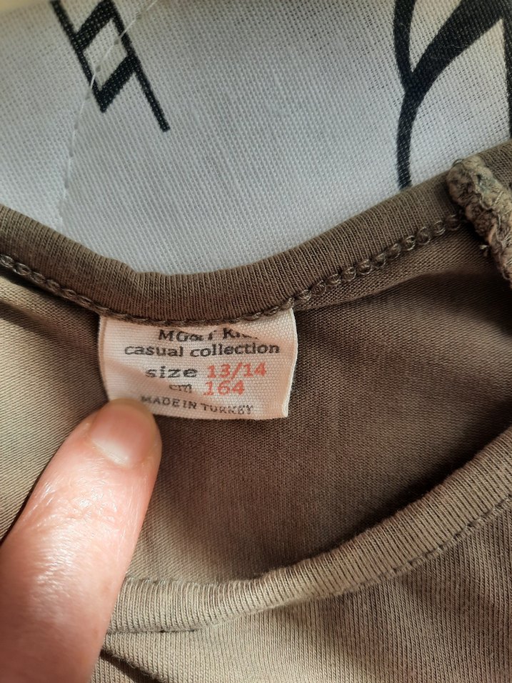 spor taşlı mini elbise - Görsel 3