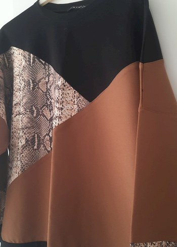 Yılan Desenli Kahverengi Kadın Bluz - Görsel 2