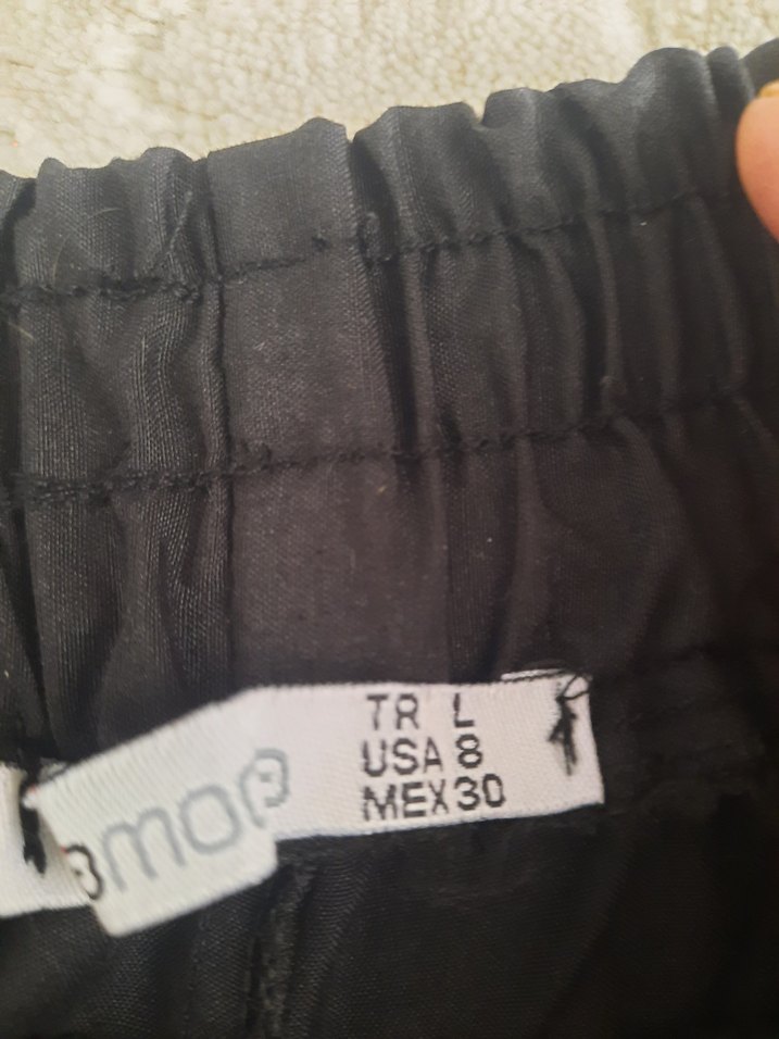 Siyah Kadın Kemerli Rahat Kesim Pantolon - Görsel 2