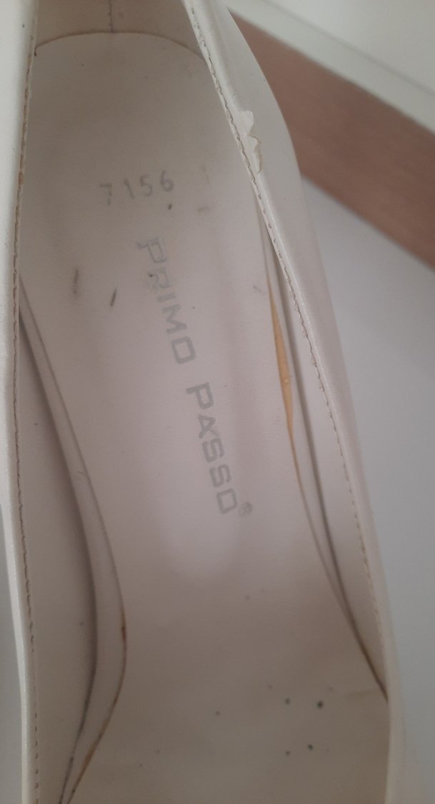 Beyaz Minimalist Stiletto Topuklu Kadın Ayakkabı - Görsel 3