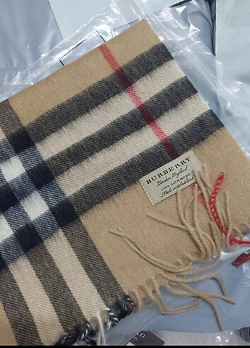 Burberry yün kaşmir atki