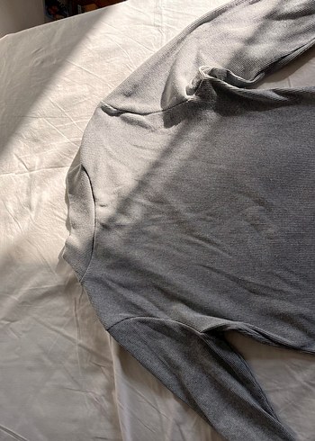 Gri Yüksek Yakalı Kadın  Kazak - Görsel 2