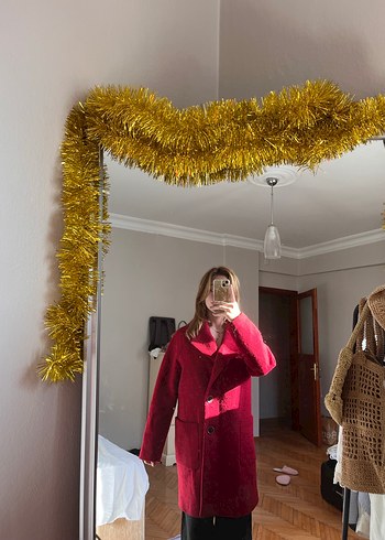 Kırmızı Çift Düğmeli Kaban - Görsel 3