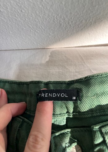 Kadın Yeşil Pamuklu Kemerli Pantolon - Görsel 4