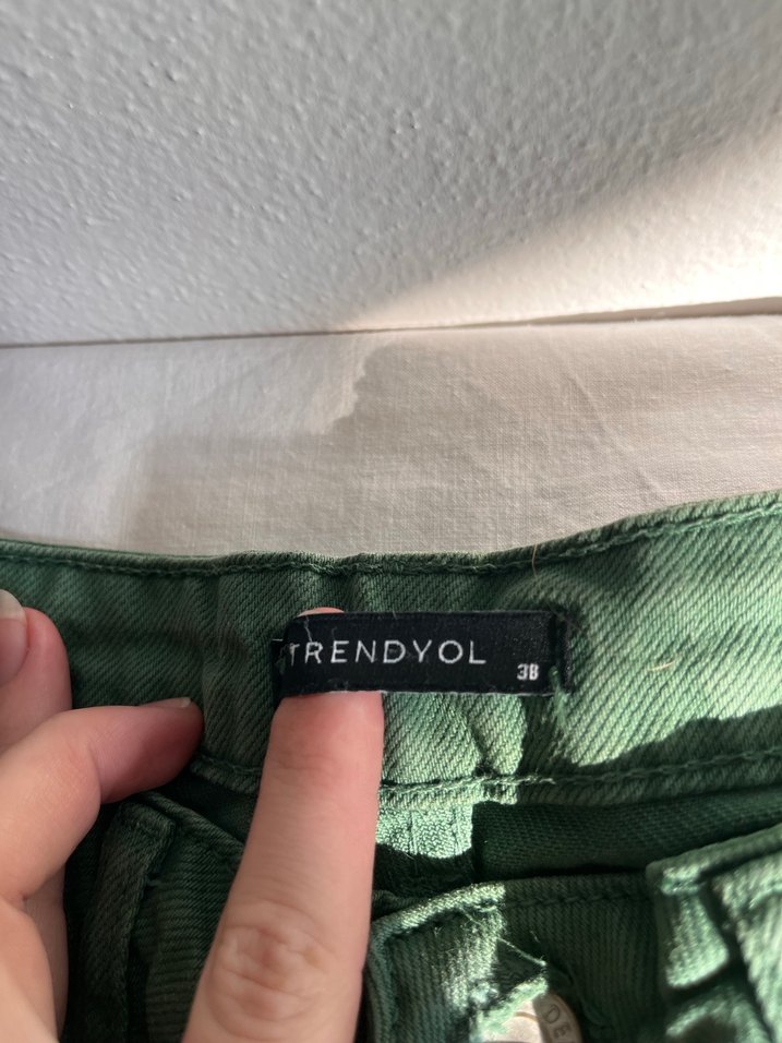 Kadın Yeşil Pamuklu Kemerli Pantolon - Görsel 4