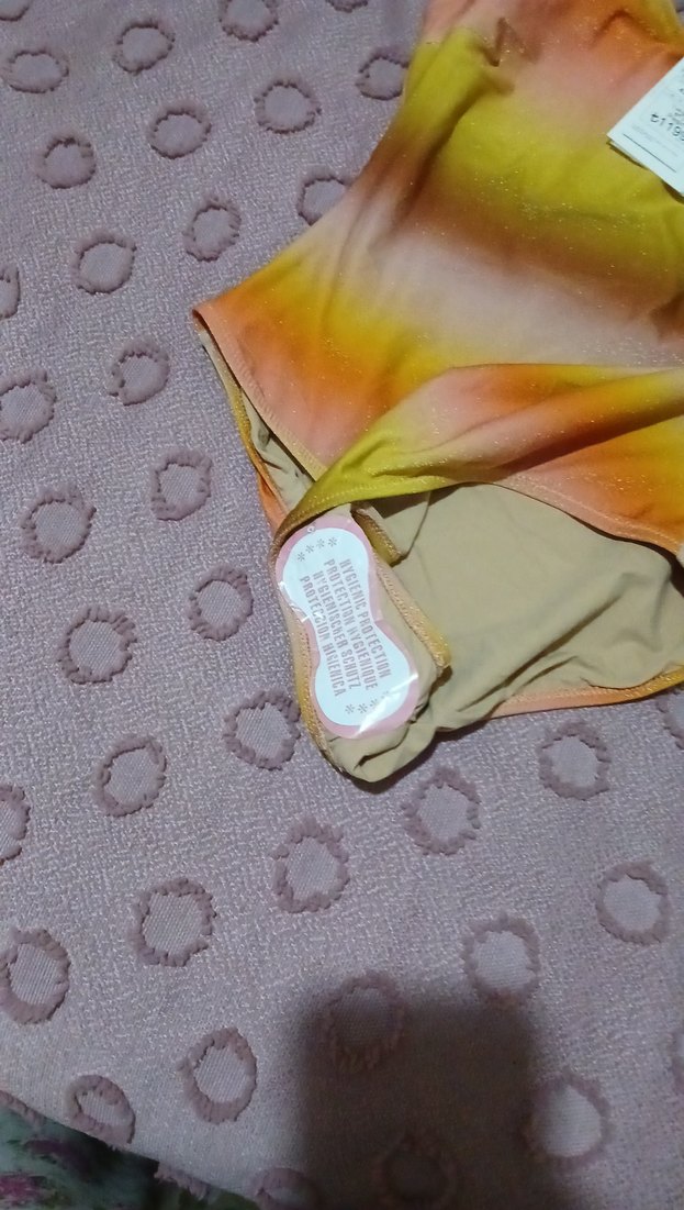 Pastel Renkli Tek Omuzlu Bağlama Desenli Mayo - Görsel 2