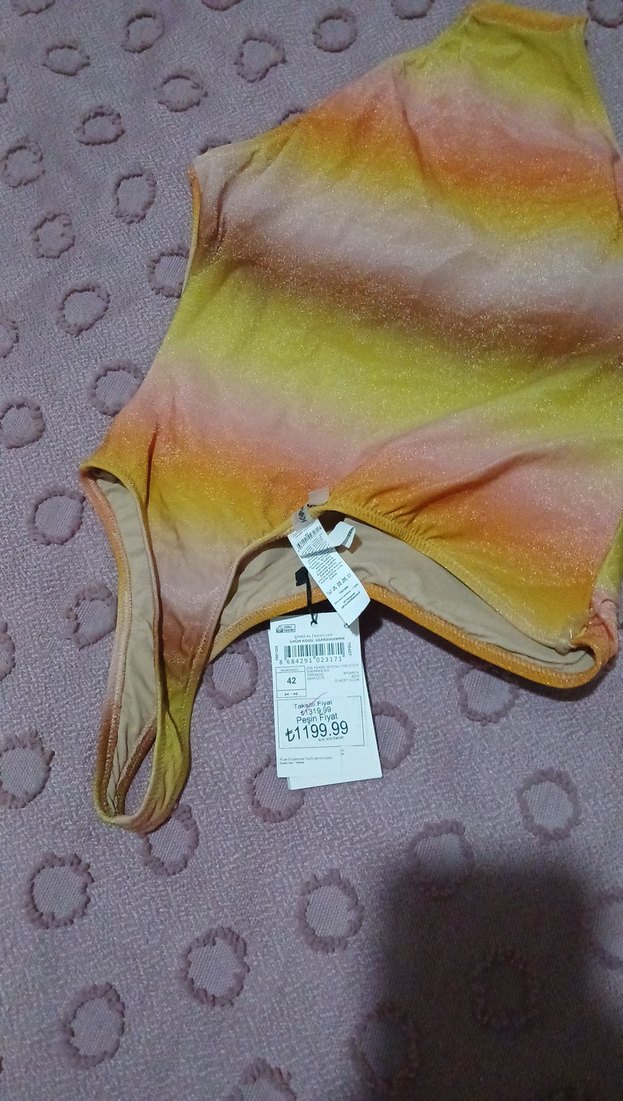 Pastel Renkli Tek Omuzlu Bağlama Desenli Mayo - Görsel 4