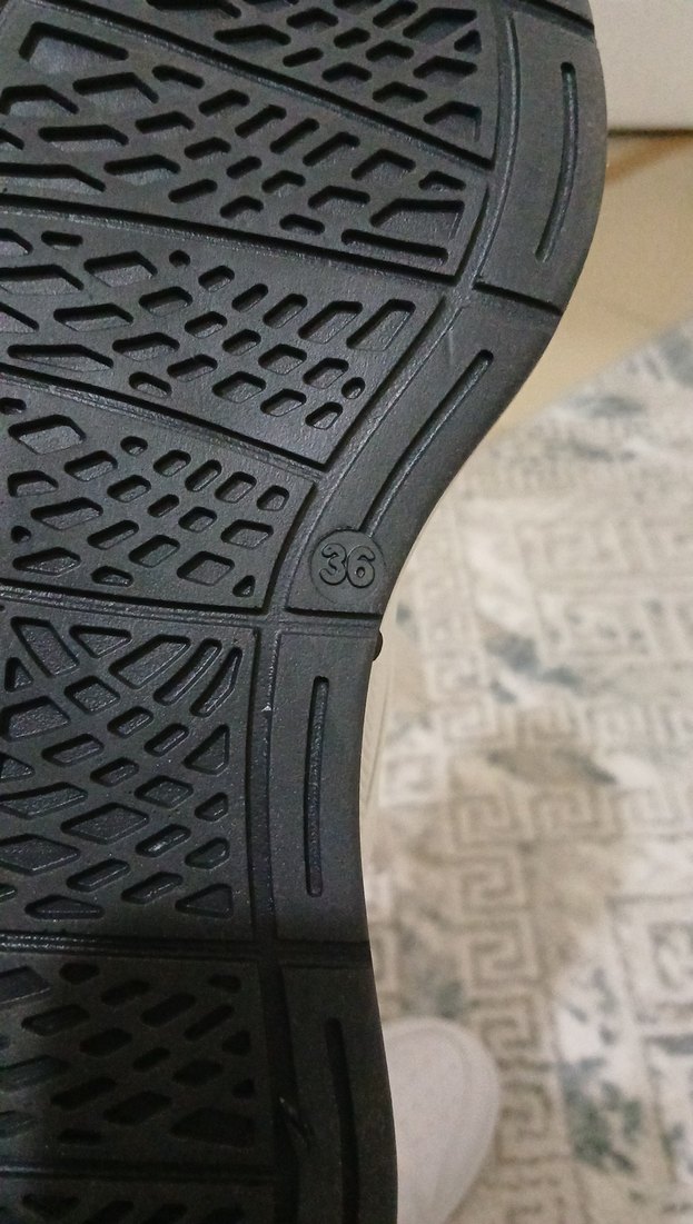 Beyaz Bağcıklı Kadın Spor Ayakkabı - Görsel 4