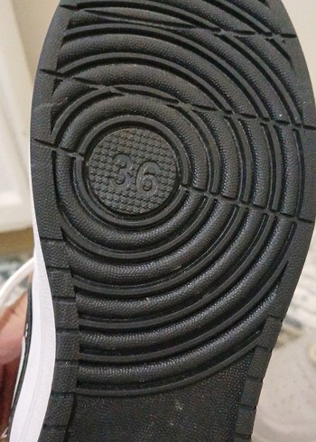 Beyaz Siyah Bağcıklı Kadın Spor Ayakkabı - Görsel 2