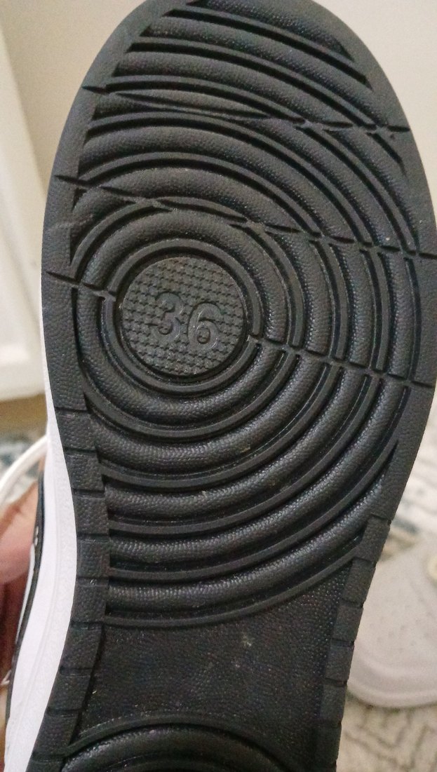 Beyaz Siyah Bağcıklı Kadın Spor Ayakkabı - Görsel 2