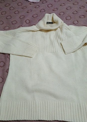 Kadın Beyaz Triko Boğazlı Kazak - Görsel 5