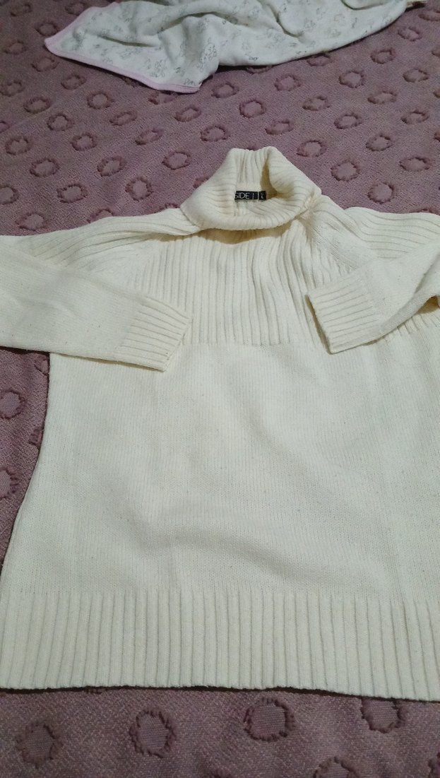 Kadın Beyaz Triko Boğazlı Kazak - Görsel 5