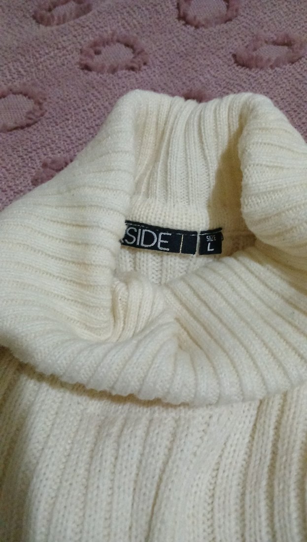 Kadın Beyaz Triko Boğazlı Kazak - Görsel 4