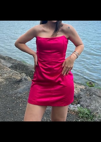 Zara Zara Straplez mini saten elbise