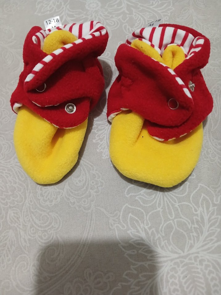 Düğmeli Erkek Bebek Ev Ayakkabısı - Görsel 2